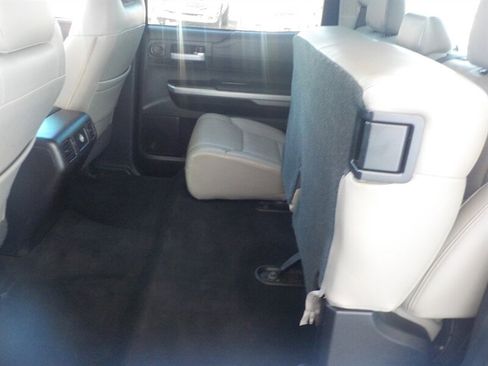 Used 2014 Toyota Tundra Limited w/ Limited Premium Package image 34