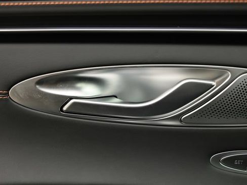 New 2026 Genesis GV70 3.5T Sport Prestige AWD/4WD image 19