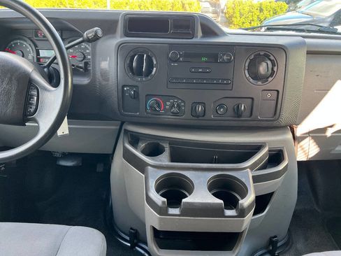 Used 2013 Ford E-250 and Econoline 250 w/ Commercial Cargo Van Pkg RWD image 30