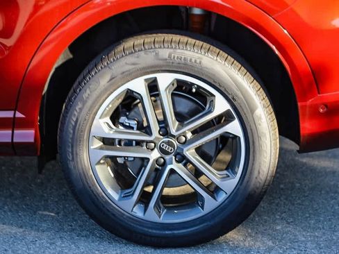 New 2025 Audi Q5 Premium image 10