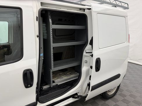 Used 2020 RAM ProMaster City Tradesman image 5