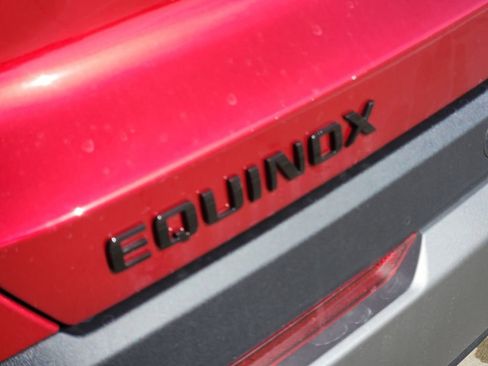 New 2026 Chevrolet Equinox RS w/ LPO, Floor Liner Package image 7