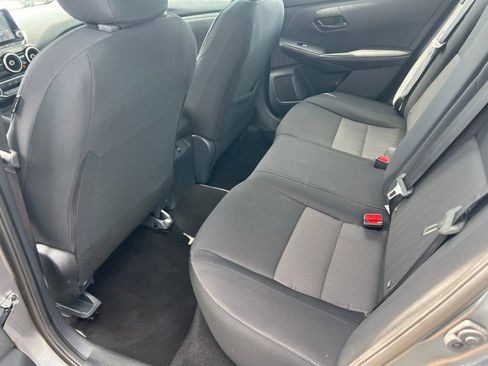 Used 2024 Nissan Sentra SV FWD image 21