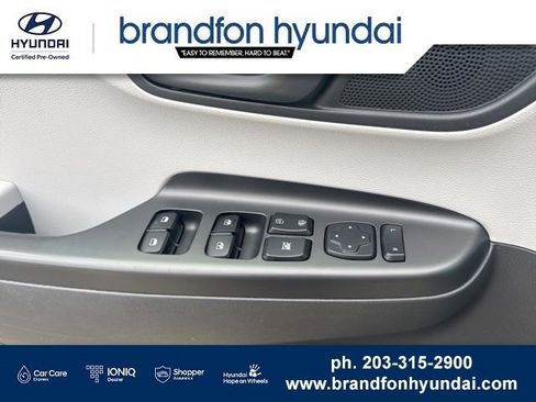 Used 2023 Hyundai Kona SEL image 18