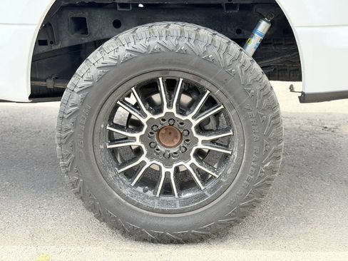 Used 2019 Ford F150 XLT AWD/4WD image 8