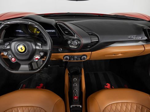 Used 2017 Ferrari 488 Spider RWD image 28