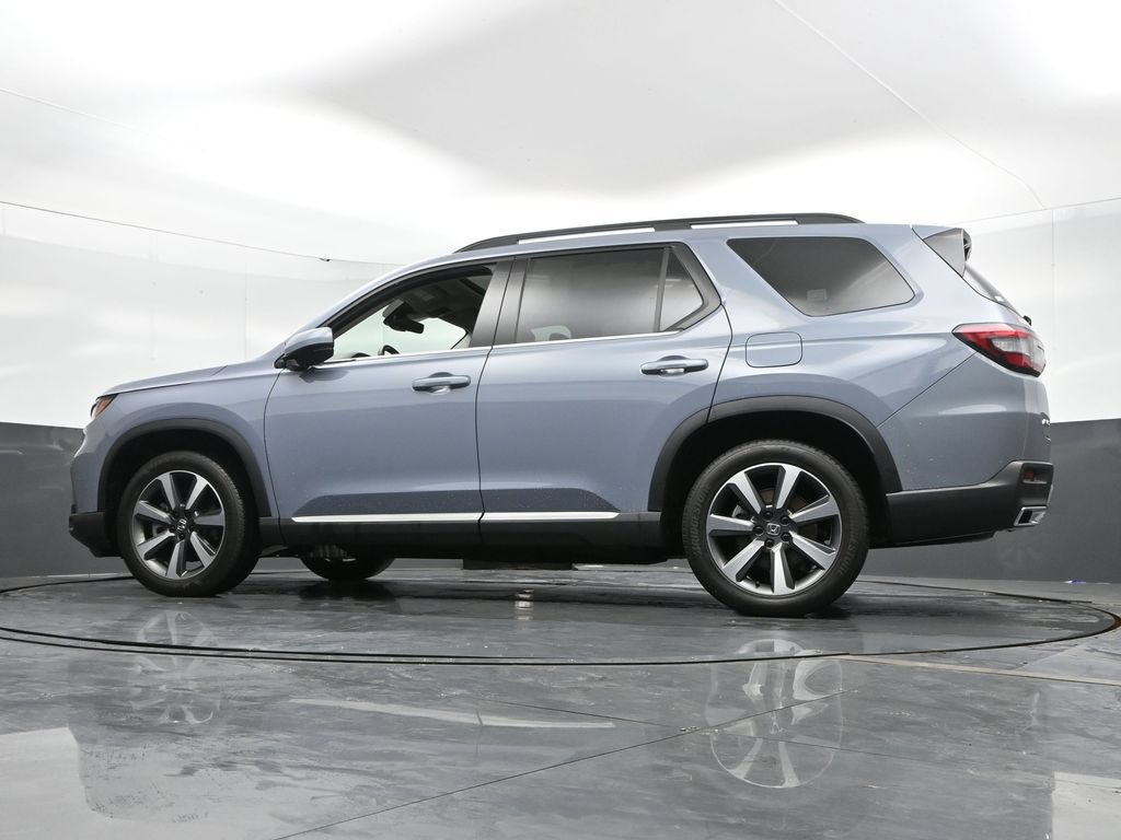 Used 2023 Honda Pilot Elite image 46