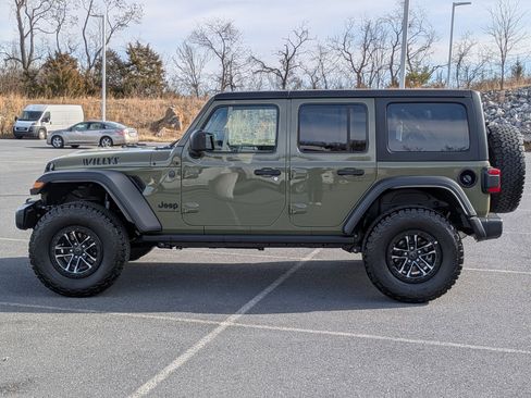 New 2025 Jeep Wrangler Unlimited Sport image 8