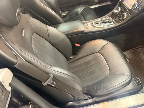 Used 2011 Mercedes-Benz SL 63 AMG image 30