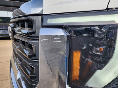 New 2026 GMC Sierra 3500 Pro w/ Convenience Package image 10