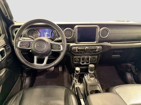 Used 2021 Jeep Wrangler Unlimited Sahara image 22