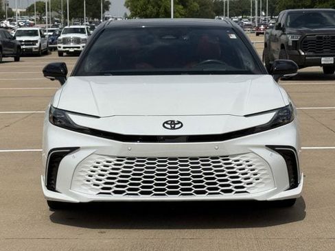 Used 2025 Toyota Camry XSE w/ Premium Plus Package FWD image 7