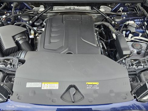 New 2025 Audi Q5 Premium image 31