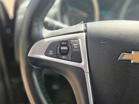 Used 2017 Chevrolet Equinox LT w/ Midnight Edition AWD/4WD image 18