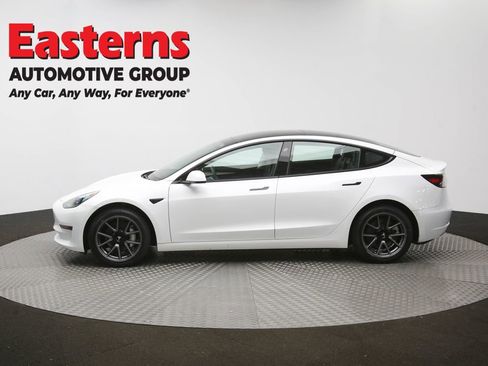 Used 2023 Tesla Model 3 Standard Range image 54