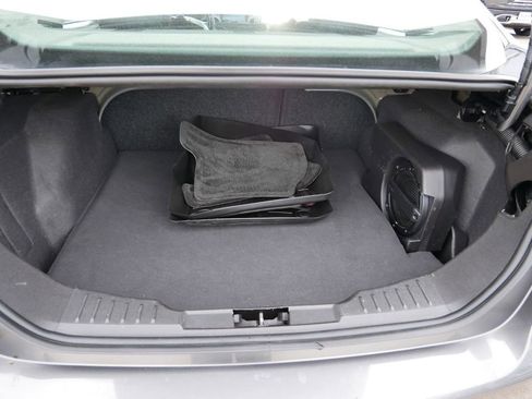Used 2017 Ford Focus Titanium FWD image 13