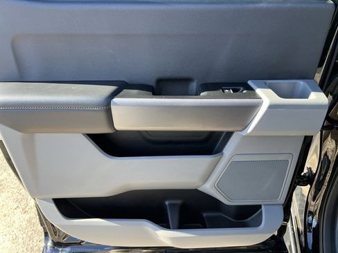 Used 2025 Ford F250 XLT w/ FX4 Off-Road Package image 16