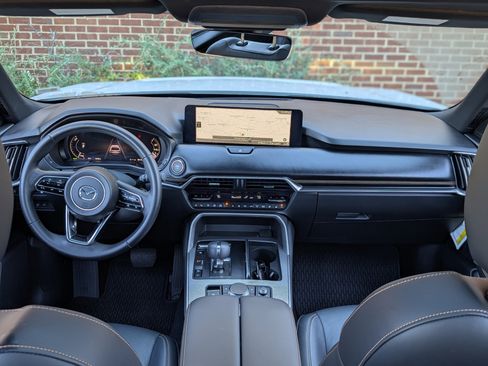 Used 2025 MAZDA CX-90 Plug-In Hybrid w/ Premium Plus image 26