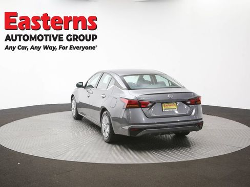Used 2023 Nissan Altima 2.5 S FWD image 59