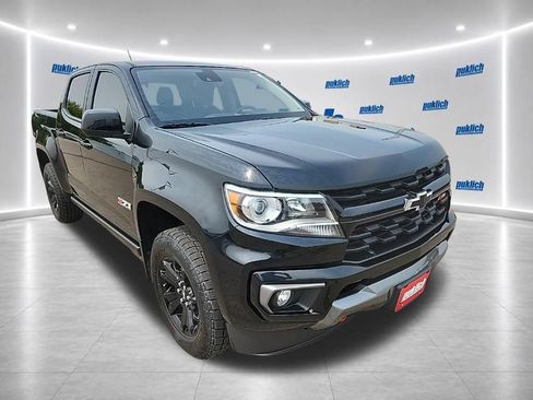 Certified 2022 Chevrolet Colorado Z71 w/ Z71 Midnight Edition AWD/4WD image 7