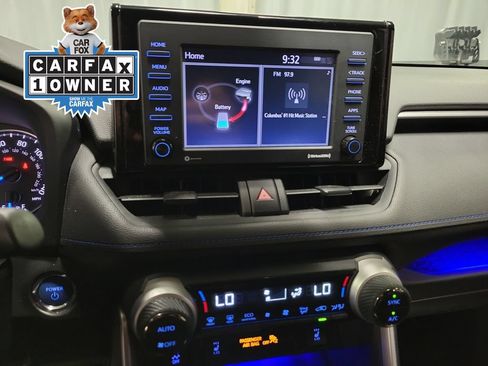 Used 2022 Toyota RAV4 SE w/ Convenience Package AWD/4WD image 17