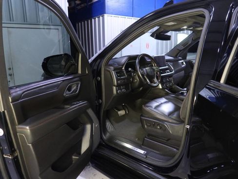 Used 2023 Chevrolet Tahoe RST w/ Luxury Package RWD image 20