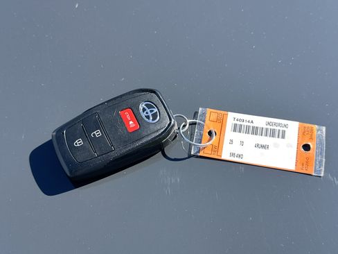 Certified 2025 Toyota 4Runner SR5 image 35