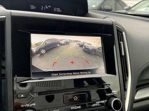 Used 2019 Subaru Forester Premium image 21