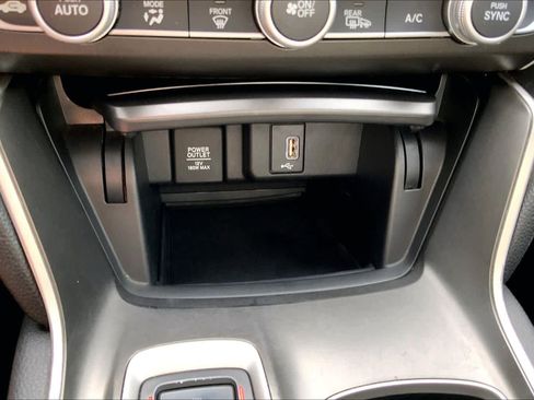 Used 2018 Honda Accord Hybrid image 31