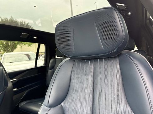 Used 2025 Cadillac Escalade IQ Luxury 2 w/ LPO, Premium Carpet Package AWD/4WD image 22