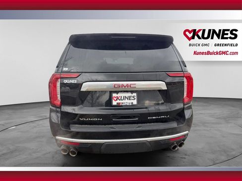 Used 2024 GMC Yukon Denali w/ Advanced Technology Package AWD/4WD image 6