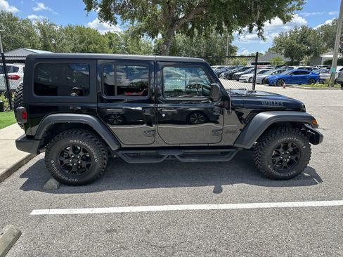Used 2021 Jeep Wrangler Unlimited Sport AWD/4WD image 10