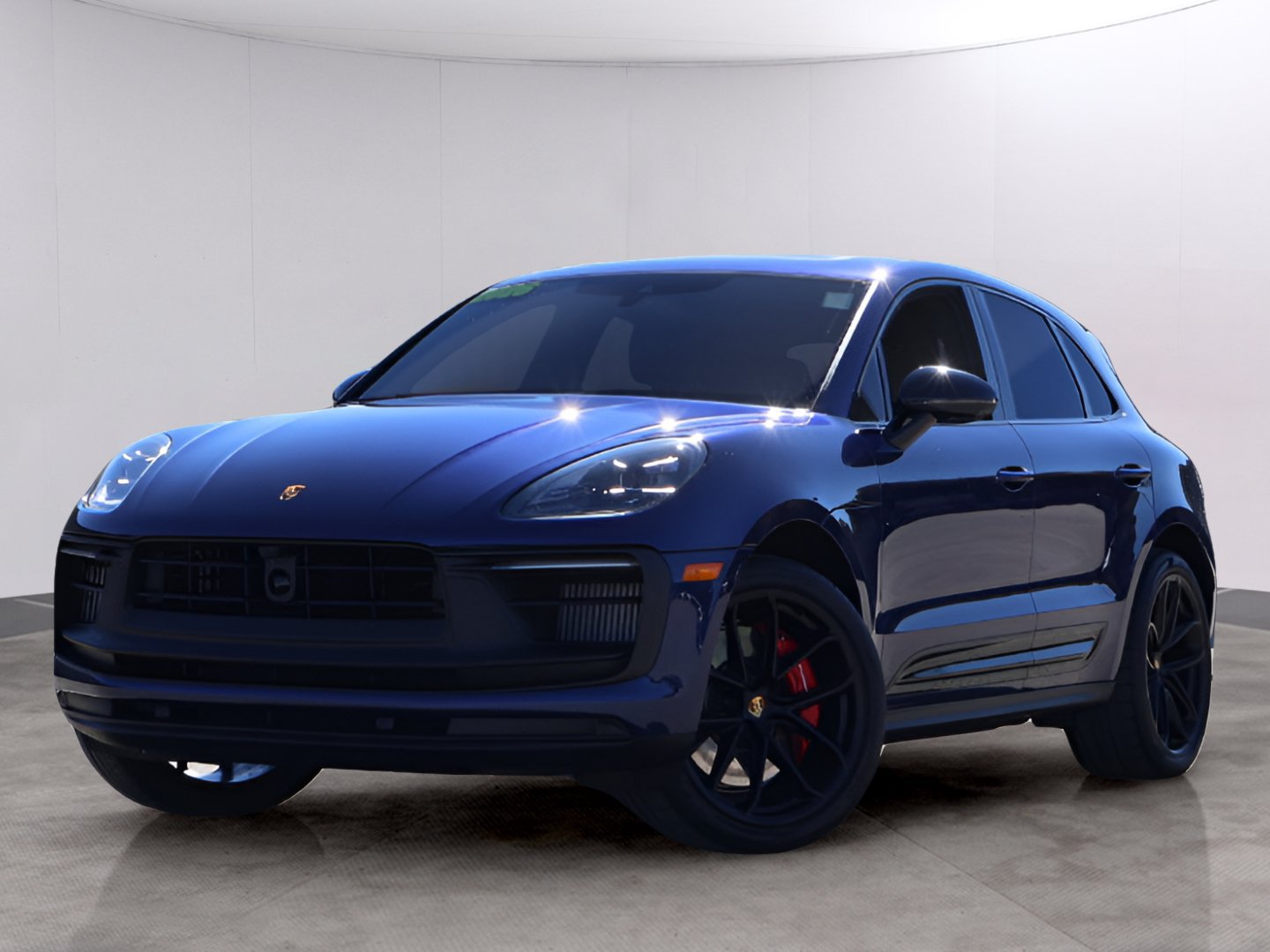 Certified 2026 Porsche Macan GTS AWD/4WD image 1