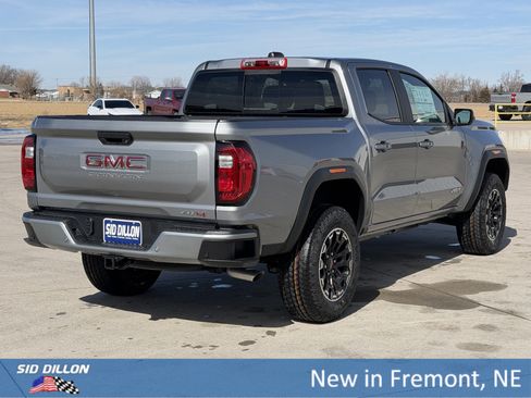 New 2026 GMC Canyon AT4 AWD/4WD image 4