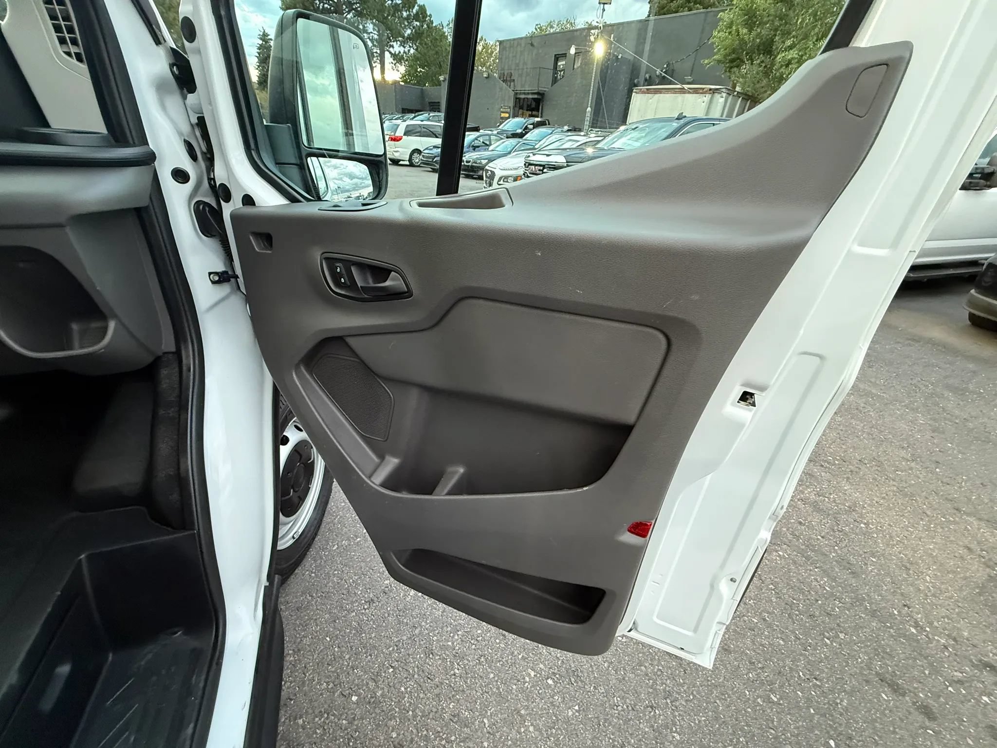 Used 2021 Ford Transit 150 Medium Roof RWD image 30