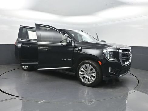 Used 2021 GMC Yukon XL SLT w/ SLT Luxury Plus Package AWD/4WD image 39