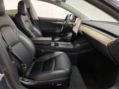 Used 2023 Tesla Model 3 Standard Range RWD image 79