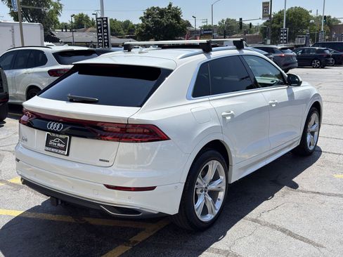 Used 2023 Audi Q8 Premium w/ Convenience Package AWD/4WD image 8