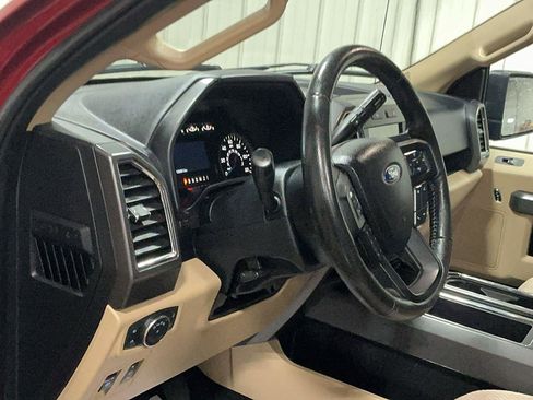 Used 2016 Ford F150 XLT w/ Equipment Group 302A Luxury image 11