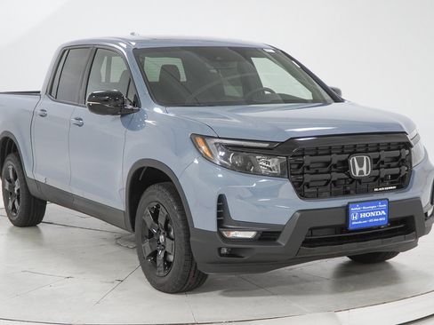 New 2026 Honda Ridgeline Black Edition image 11