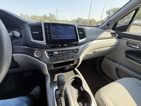 Used 2016 Honda Pilot EX image 24