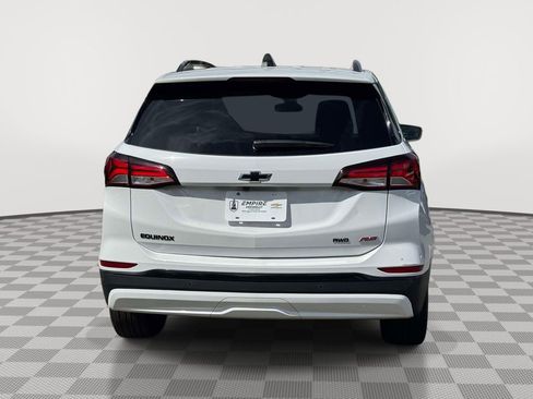 Used 2024 Chevrolet Equinox RS AWD/4WD image 5