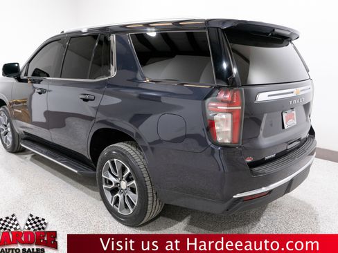 Used 2022 Chevrolet Tahoe LT w/ Luxury Package image 3