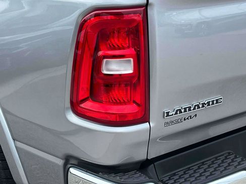 Used 2025 RAM 1500 Laramie AWD/4WD image 34