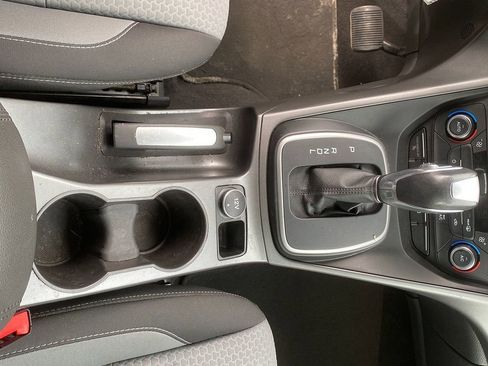 Used 2017 Ford C-MAX SE image 22