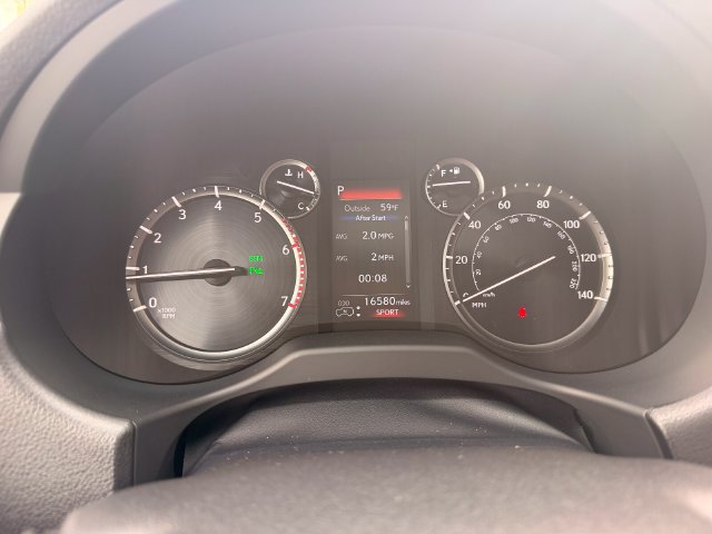 Certified 2023 Lexus GX 460 Luxury w/ Sport Design Package AWD/4WD image 16