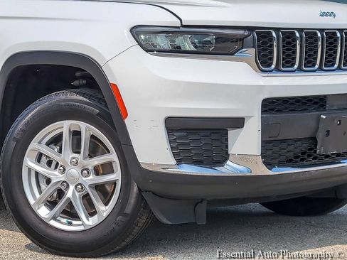 Used 2023 Jeep Grand Cherokee L Laredo AWD/4WD image 5