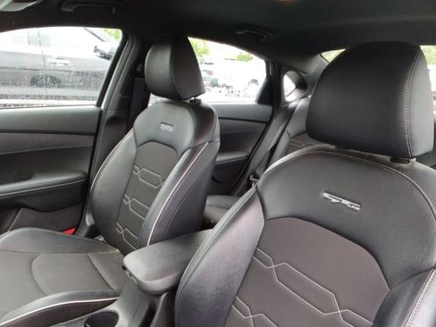 Used 2021 Kia Forte GT-Line FWD image 7