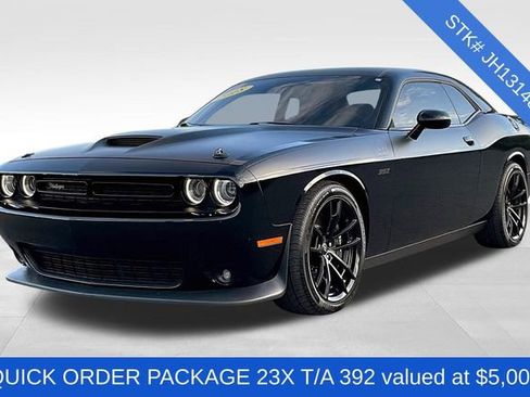 Used 2018 Dodge Challenger T/A image 2