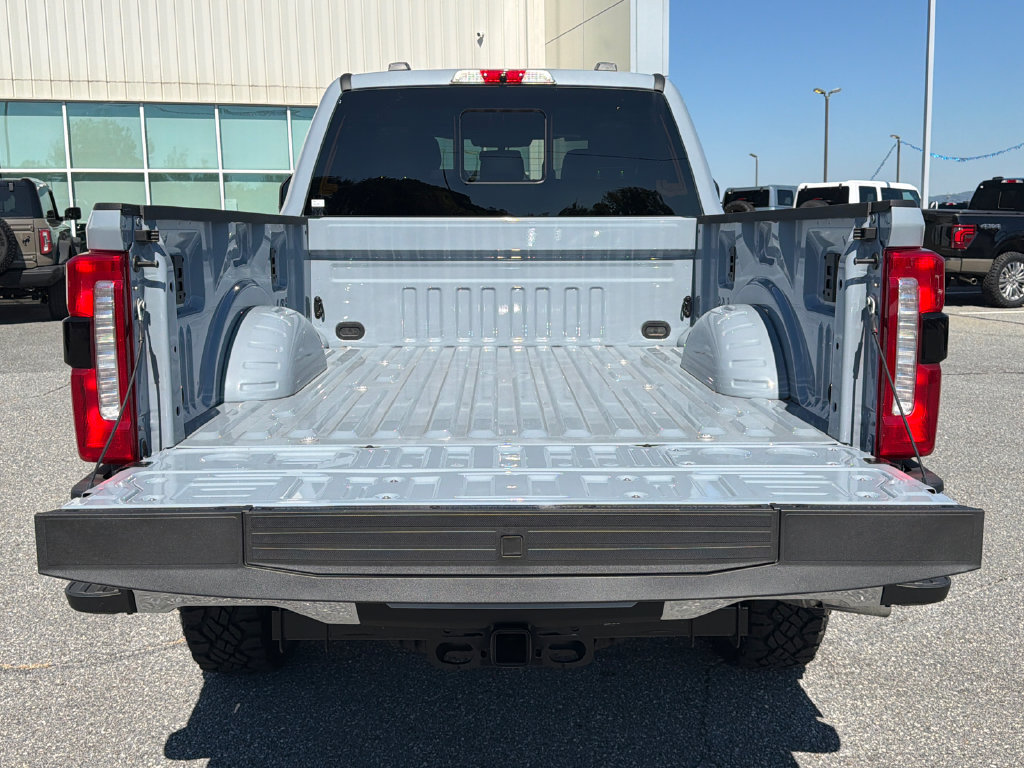 Used 2026 Ford F350 King Ranch w/ Tremor Off-Road Package AWD/4WD image 18